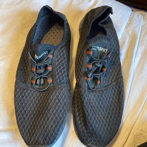 DOUSSPRT Men's Water Shoes Quick Drying Sports Aqua Shoes